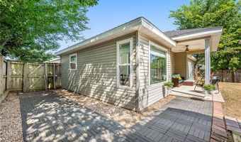 819 Tunbridge Dr, Bentonville, AR 72712