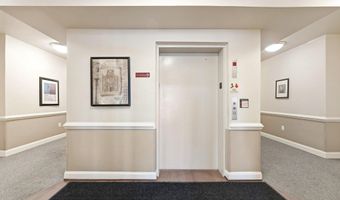 15612 EVERGLADE Ln 404, Bowie, MD 20716
