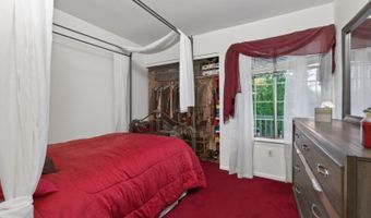 26 Larkspur Ct 26, Bedminster, NJ 07921
