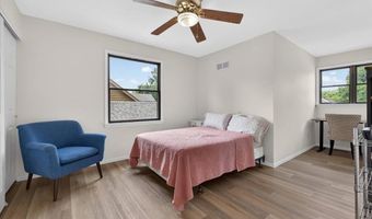 1428 Cedar Bluff Dr, Ballwin, MO 63021