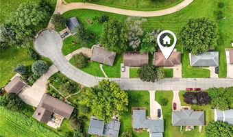 413 E 5th St, Anamosa, IA 52205