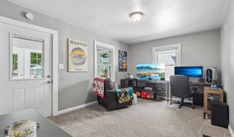 137 N 4th Ave, Beech Grove, IN 46107