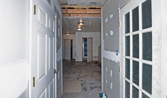 342 S Monroe St, Alderson, WV 24910