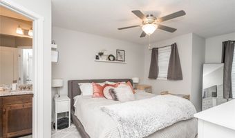 2714 NW Lois Ln, Ankeny, IA 50023