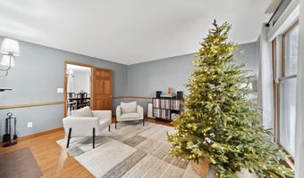 1544 Brookfield Ct, Adrian, MI 49221