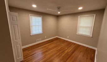 2910 N WESTMORELAND St, Arlington, VA 22213