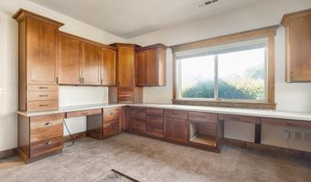 219 Schooner Bay Dr, Brookings, OR 97415