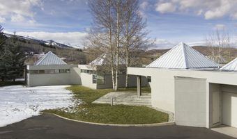 821 Cluny Rd, Aspen, CO 81611