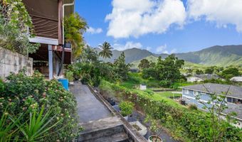 47-381 Ahuimanu Rd A, Kaneohe, HI 96744