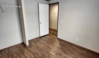 2803 Viewfield Ln, Almont, MI 48003