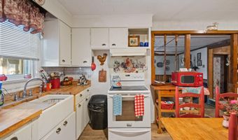 4474 Autryville Rd, Autryville, NC 28318
