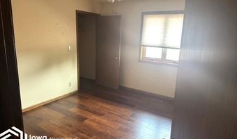 215 E McGregor St 5, Algona, IA 50511