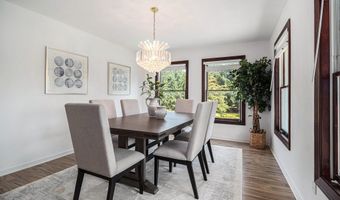 8411 Reese Ln, Ann Arbor, MI 48103