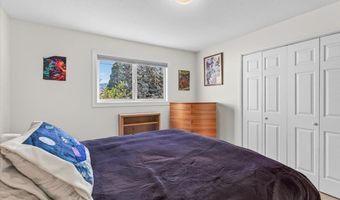 2334 Black Oak Way, Ashland, OR 97520