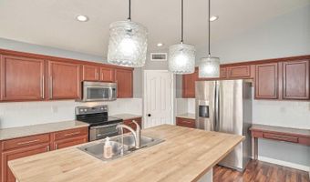 4815 W BUFFALO St, Chandler, AZ 85226
