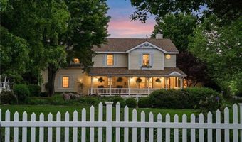 618 E 1714 Rd, Baldwin City, KS 66006
