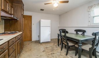 2057 GROVE St, Allentown, PA 18104