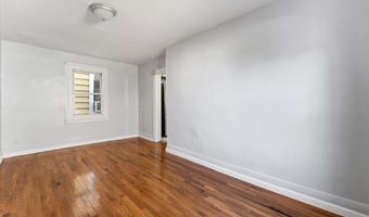 85 HOBART Ave, Bayonne, NJ 07002