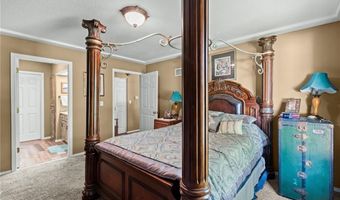 1720 N 150th St, Basehor, KS 66007