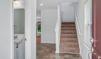 648 Millsgate Cir, Boiling Springs, SC 29316