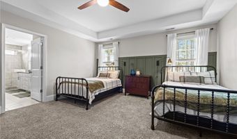 500 Legacy Lakes Way, Aberdeen, NC 28315