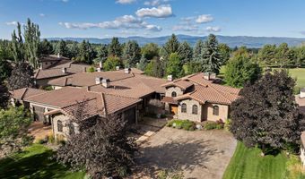 320 Chapman Ln, Bigfork, MT 59911