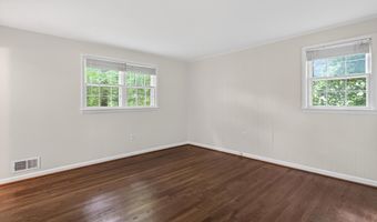 5133 RED FOX Dr, Annandale, VA 22003