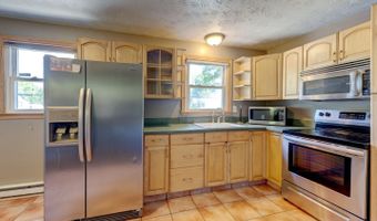 39 Bernside Dr, Bristol, CT 06010