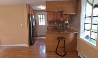 17 Youngs Rd, Andover, NJ 07860