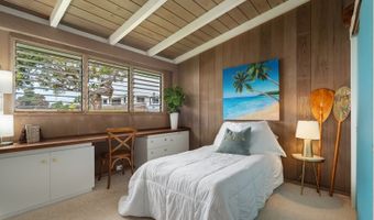 2342 Ahapule St, Pearl City, HI 96782