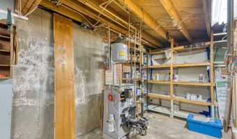 70 Dogwood Ln, Bristol, CT 06010