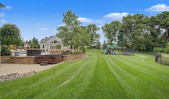 15471 Dogwood St NW, Andover, MN 55304