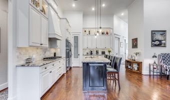 3135 Crossing Dr, Anna, TX 75409