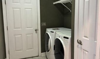 111 Michael Ln, Aberdeen, NC 28315