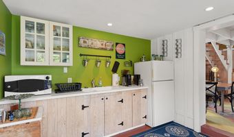 417 S MAIN St, Berlin, MD 21811