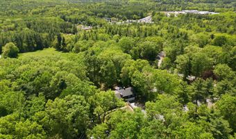 5 Pinecrest Cir, Bedford, NH 03110