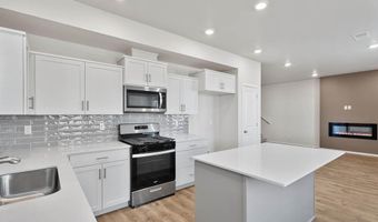 61187 Splendor Ln, Bend, OR 97702