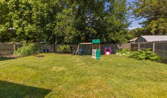 107 6th St, Barnegat, NJ 08005