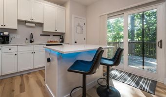 2955 Ithaca St, Allentown, PA 18103
