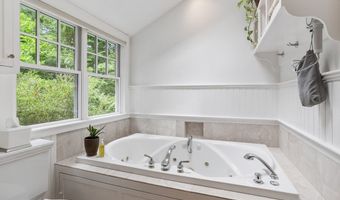 76 Washington Dr, Acton, MA 01720