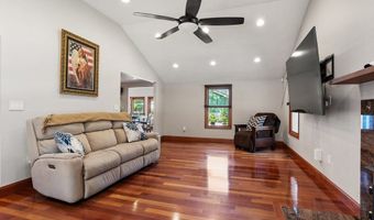 6 South St, Acton, MA 01720