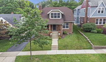 1138 S 7th St, Ann Arbor, MI 48103