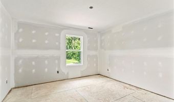 220 North St, Austin, IN 47102