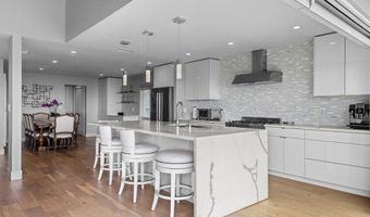 7292 Berry Hill Dr, Rancho Palos Verdes, CA 90275