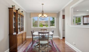 1407 N Dunton Ave, Arlington Heights, IL 60004