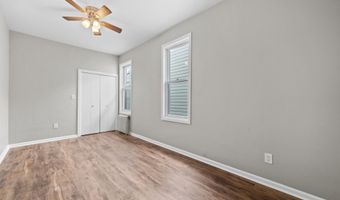 34 W 18TH St, Bayonne, NJ 07002