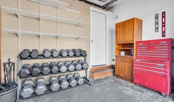 89 Ravenwood Blvd, Barnegat, NJ 08005