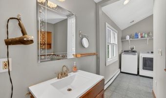 30 Tanglewood Dr, Alloway, NJ 07422