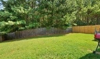 203 Oak Grove Ln, Acworth, GA 30102