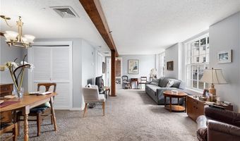 40 Web Ave 101, North Kingstown, RI 02852